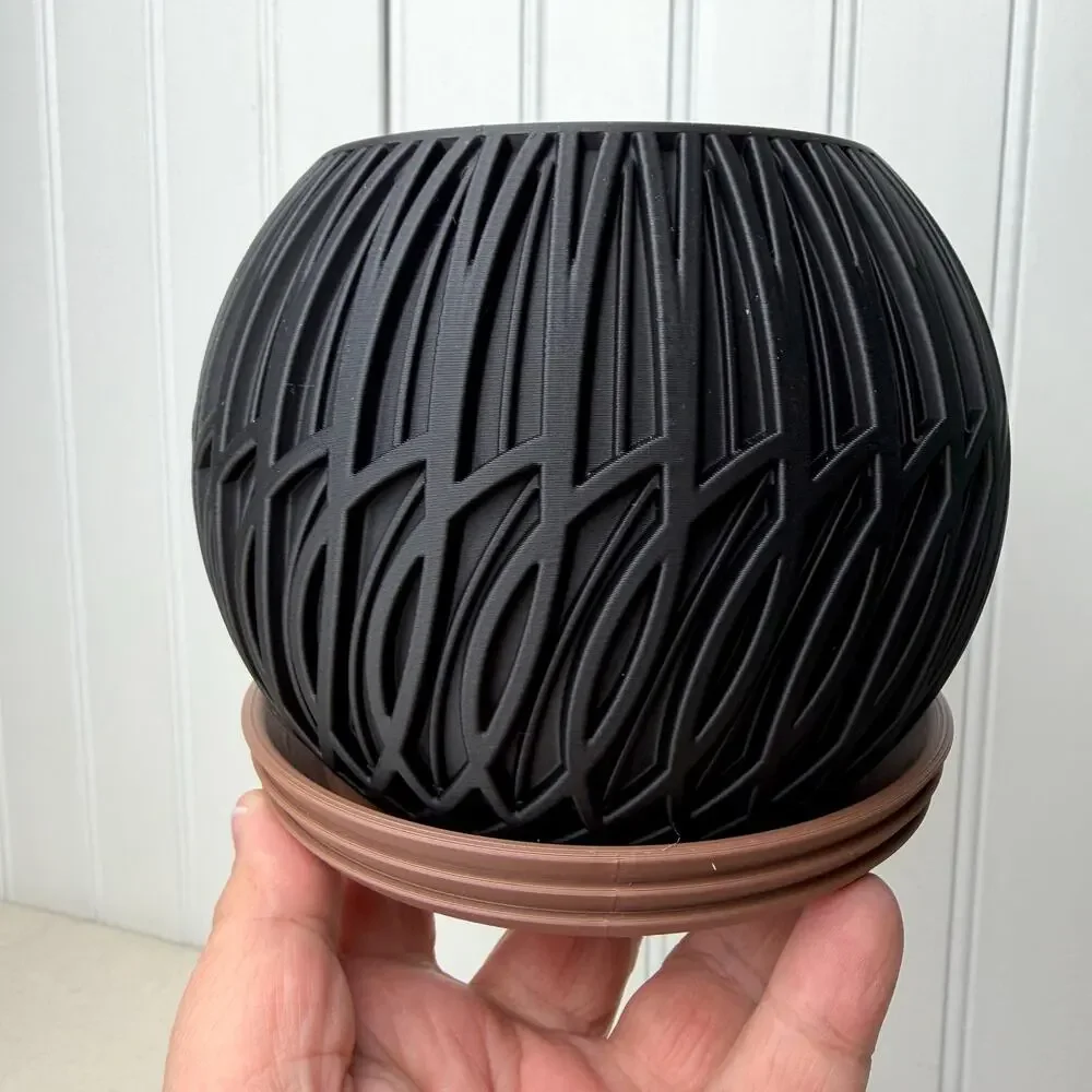 The Lumen Planter, Indoor Flower Pot, Tabletop Planter, Raised Pattern
